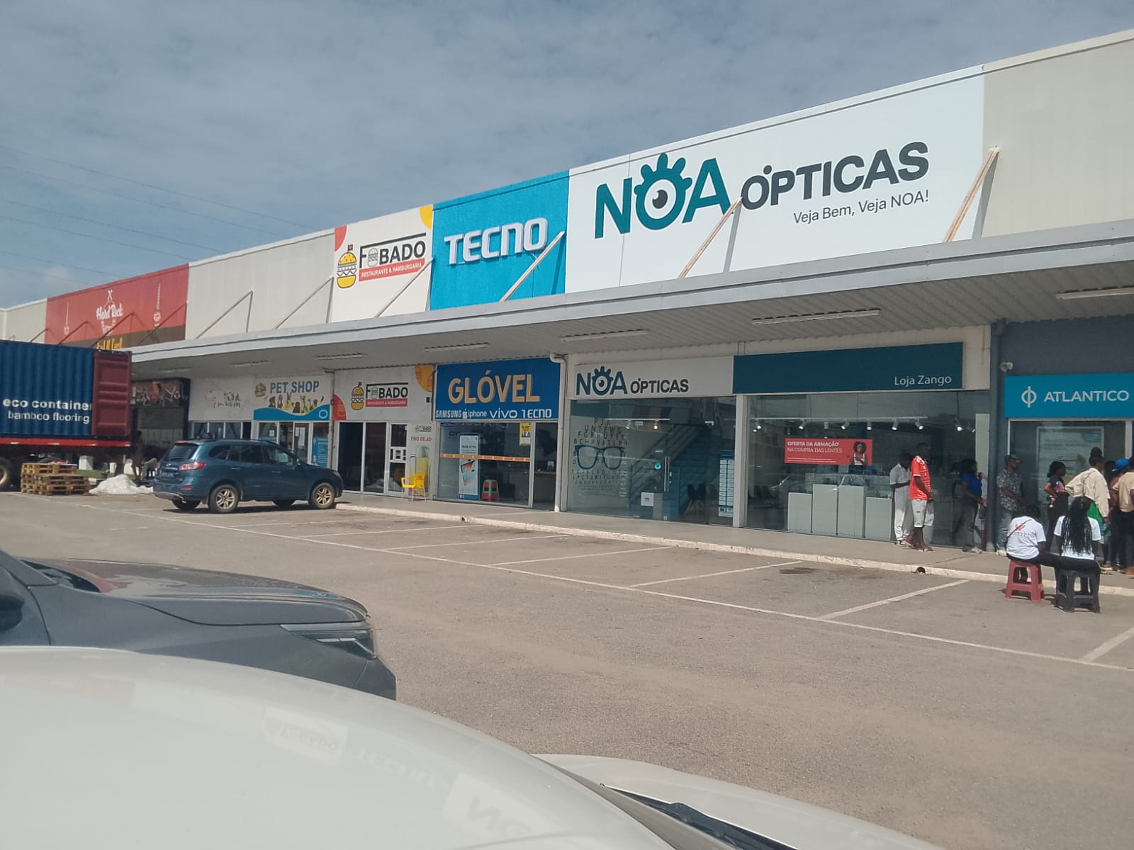 Área Administrativa – Retail Park Zango